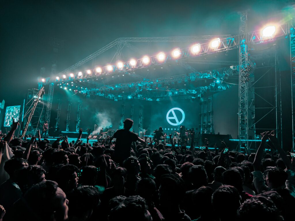 rock festival crowd